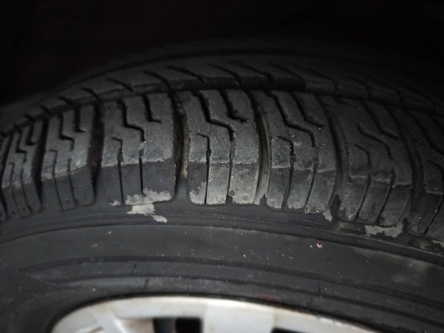 i10 image 32 i10 image 32