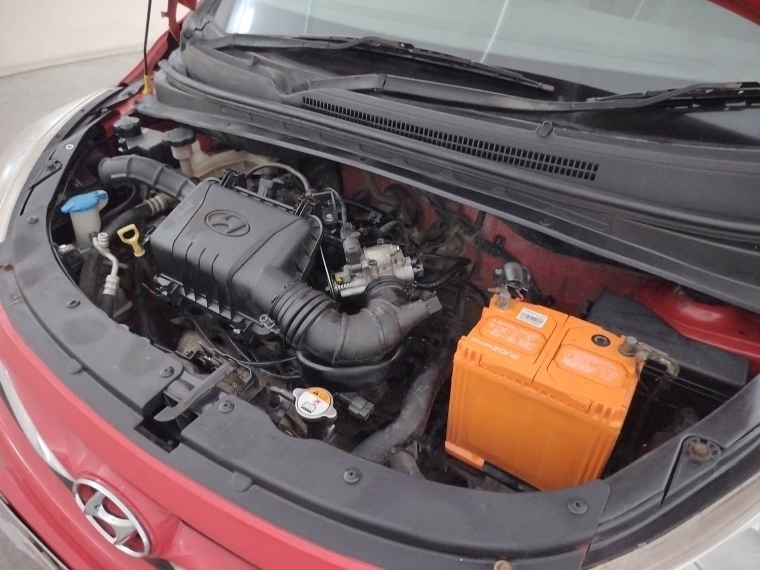 i10 image 28 i10 image 28