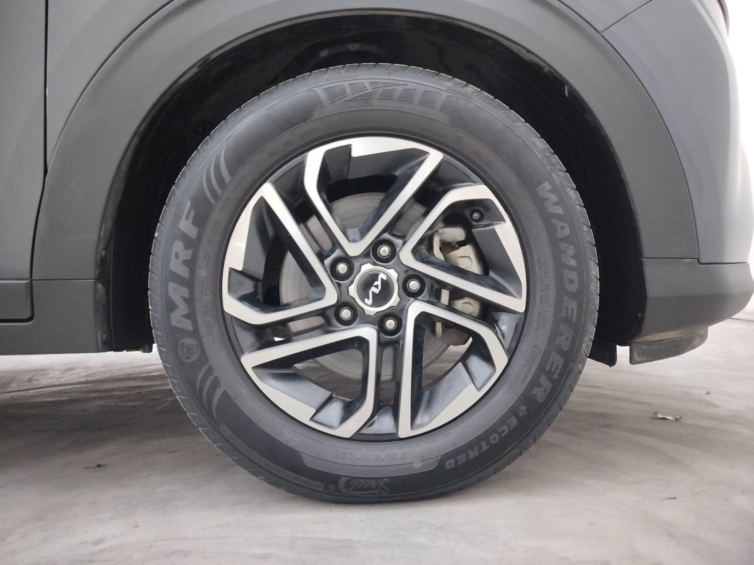 Carens image 32 Carens image 32