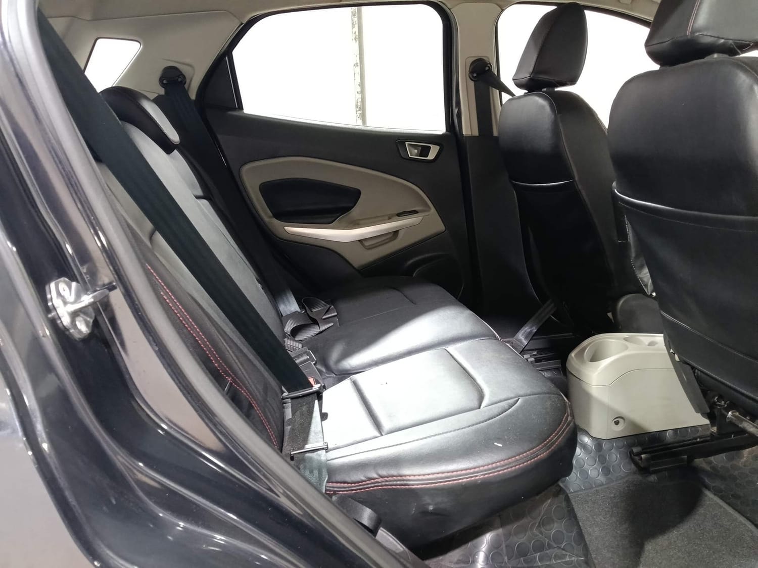 EcoSport image 18 EcoSport image 18