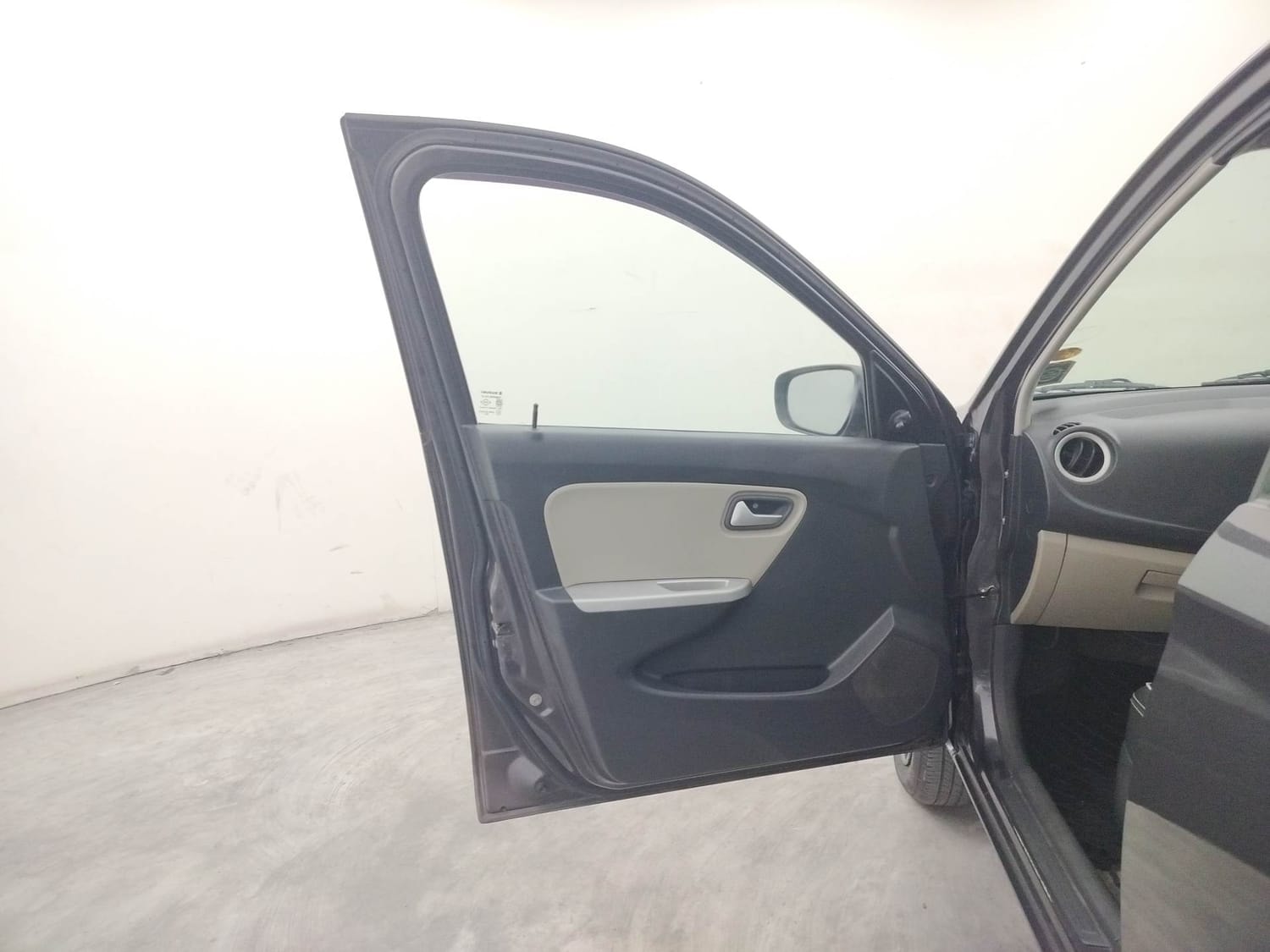 Alto K10 image 21 Alto K10 image 21