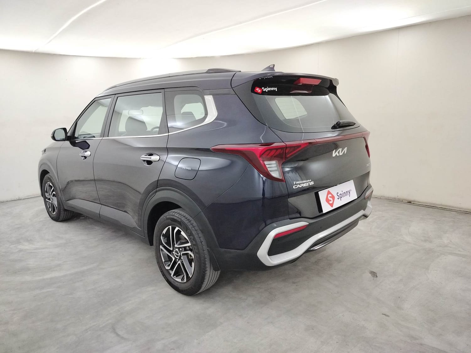 Carens image 3 Carens image 3