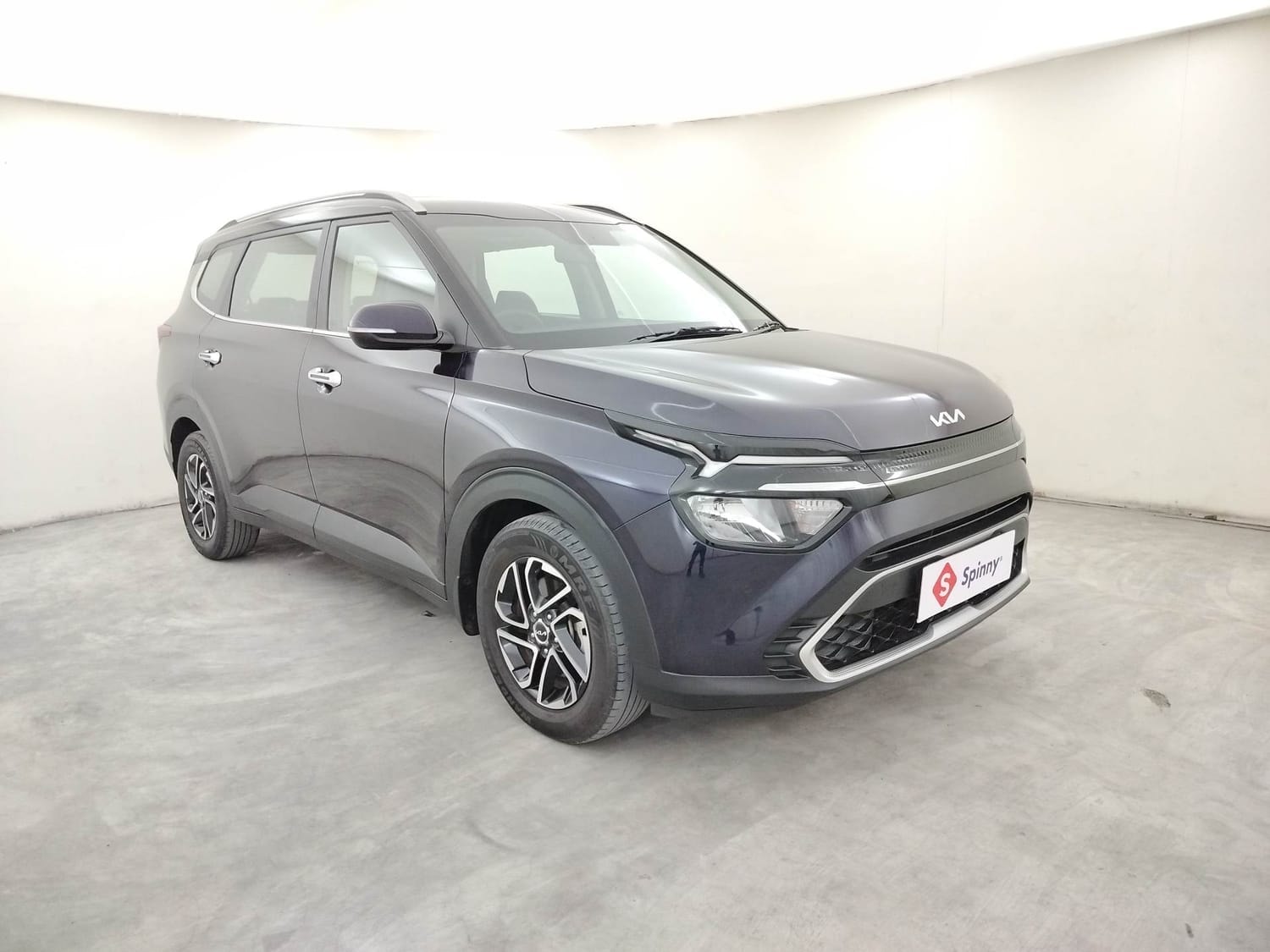 Carens image 7 Carens image 7