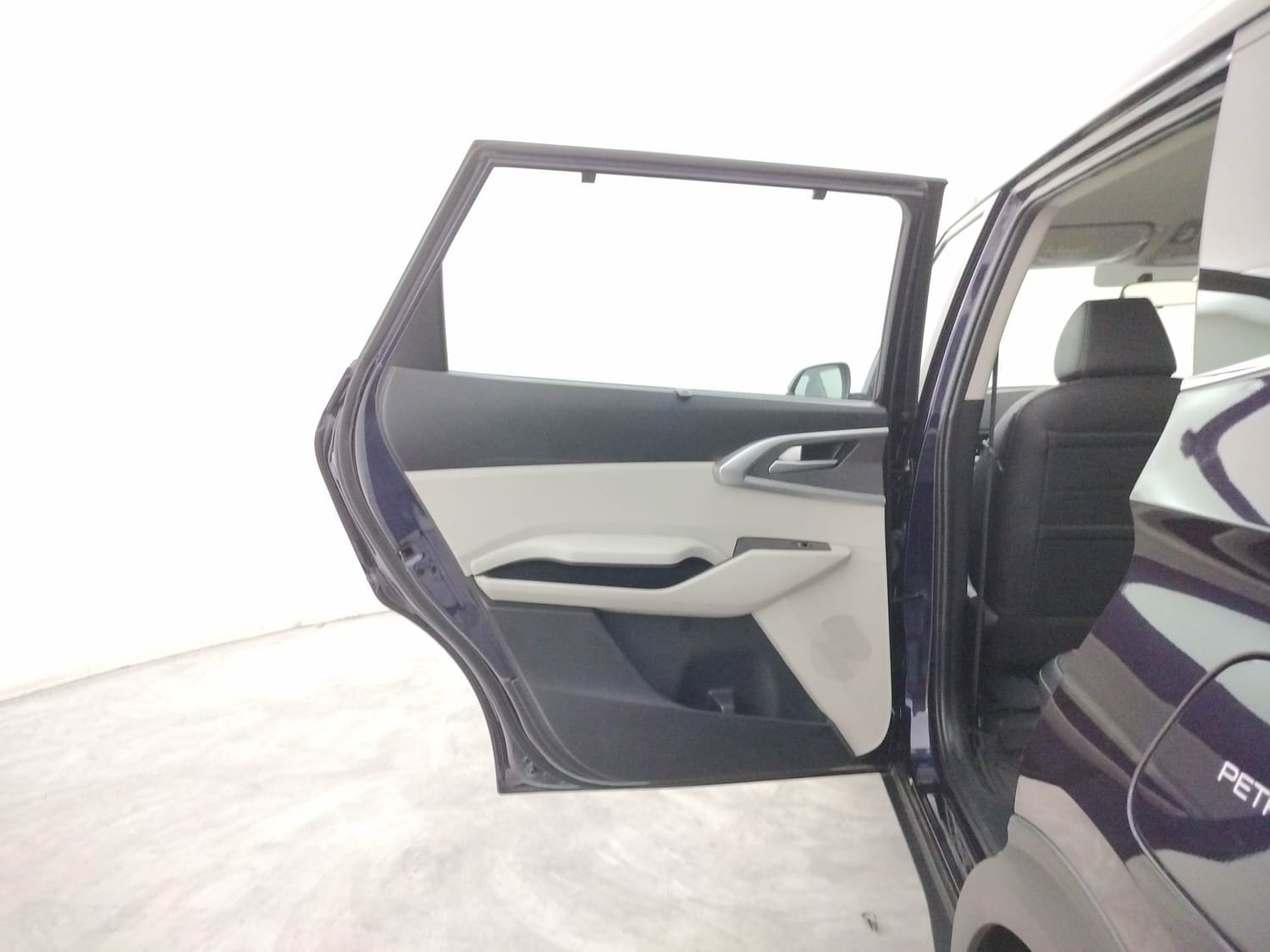 Carens image 22 Carens image 22