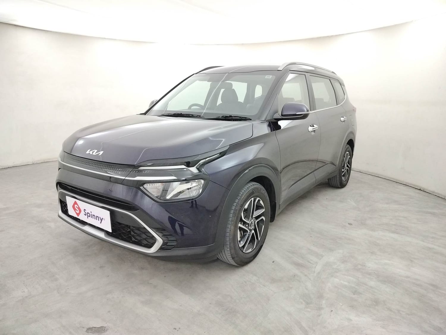 Used 2023 Kia Carens Used 2023 Kia Carens