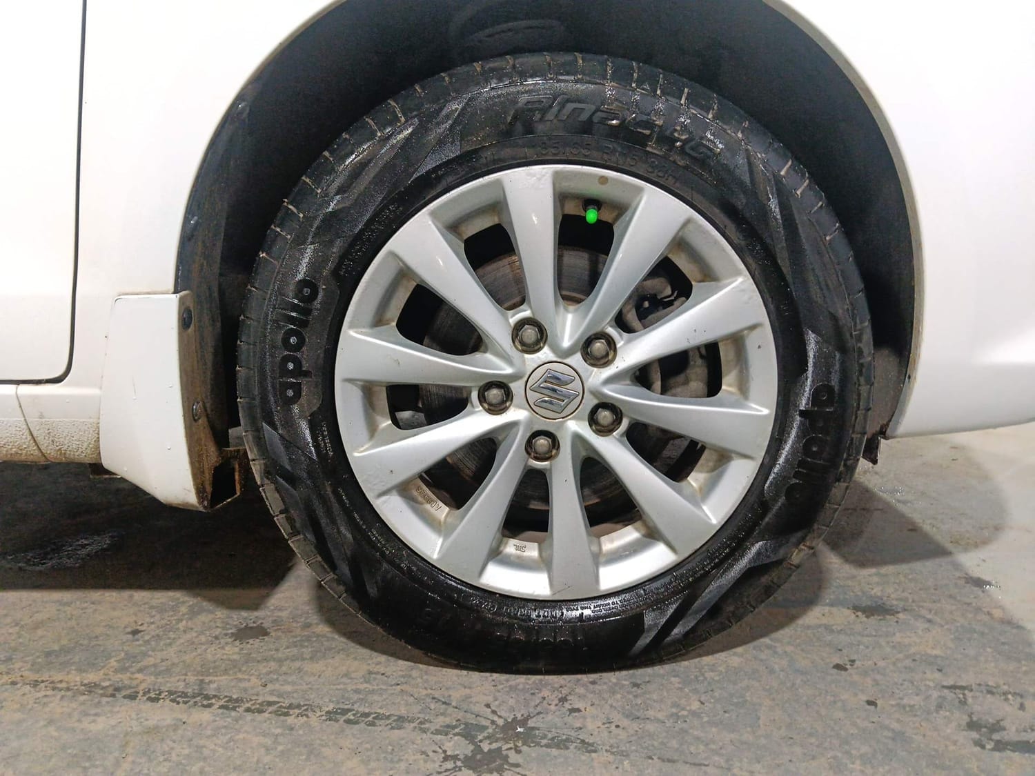 Ertiga image 32 Ertiga image 32