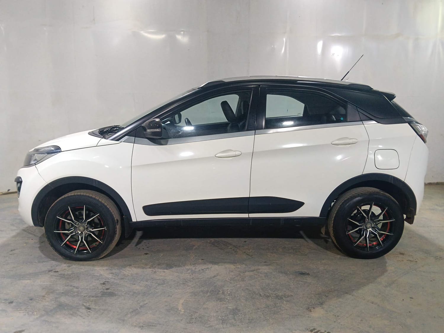 Nexon image 2 Nexon image 2