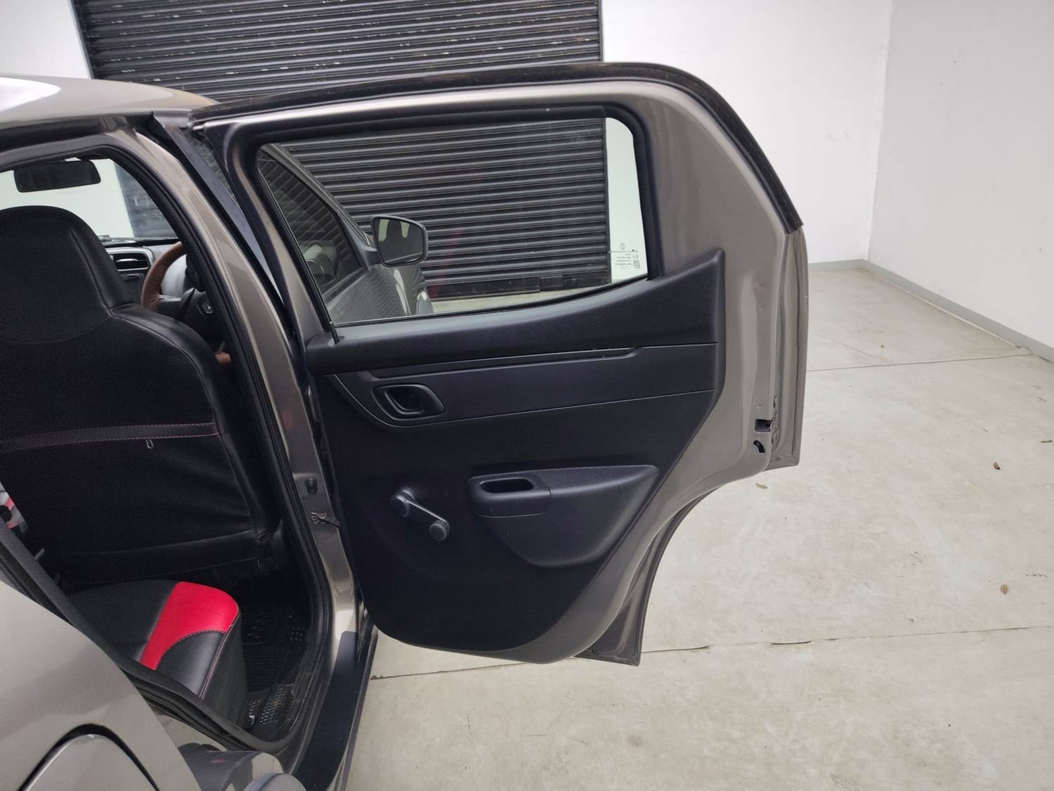 Kwid image 20 Kwid image 20