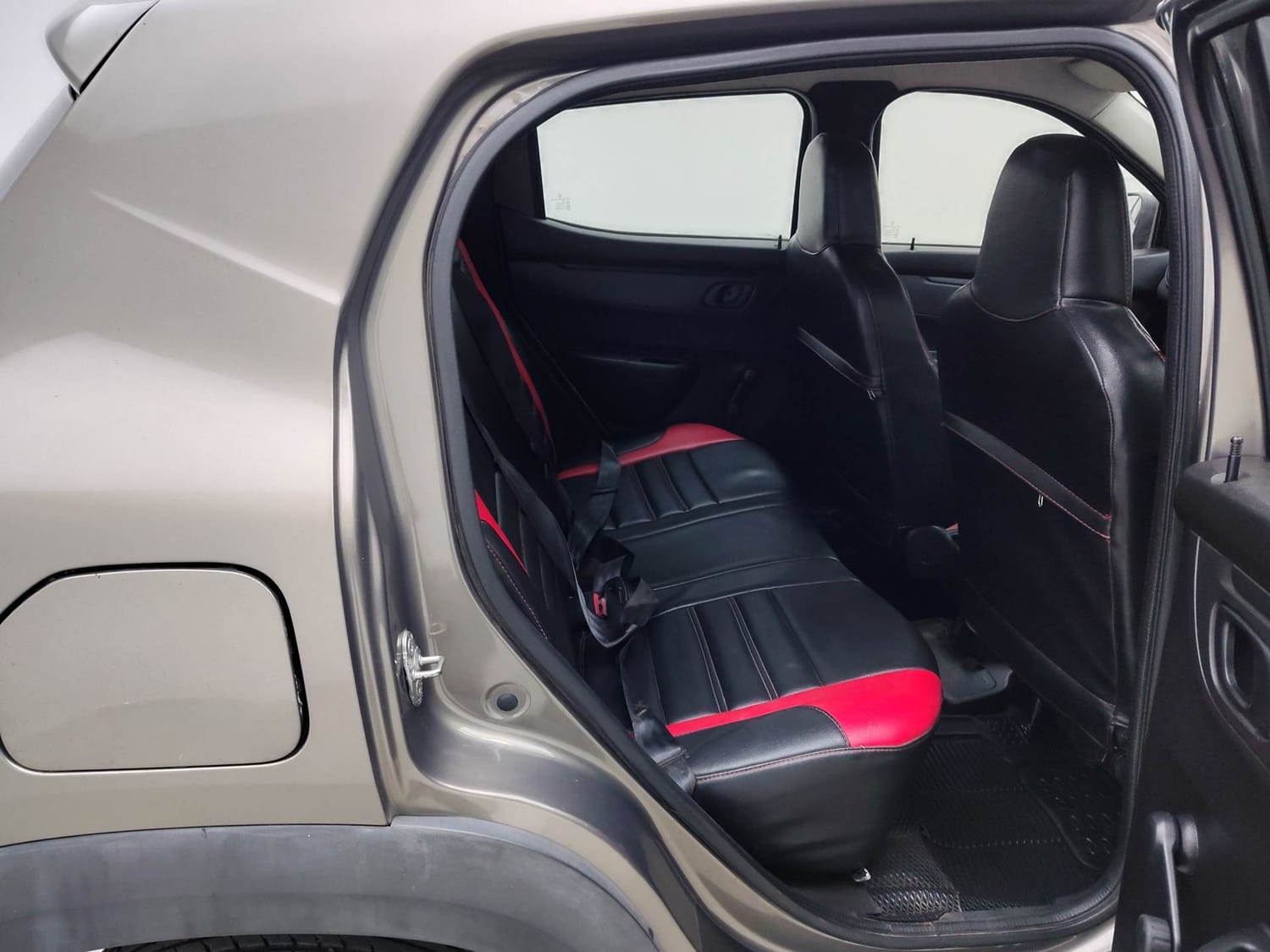 Kwid image 18 Kwid image 18