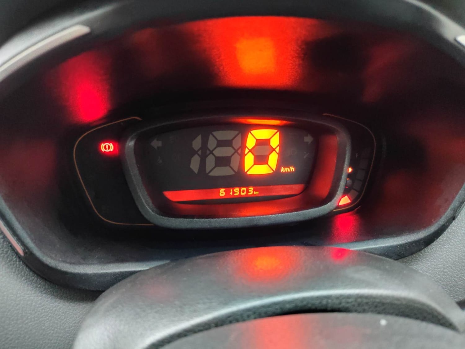 Kwid image 15 Kwid image 15