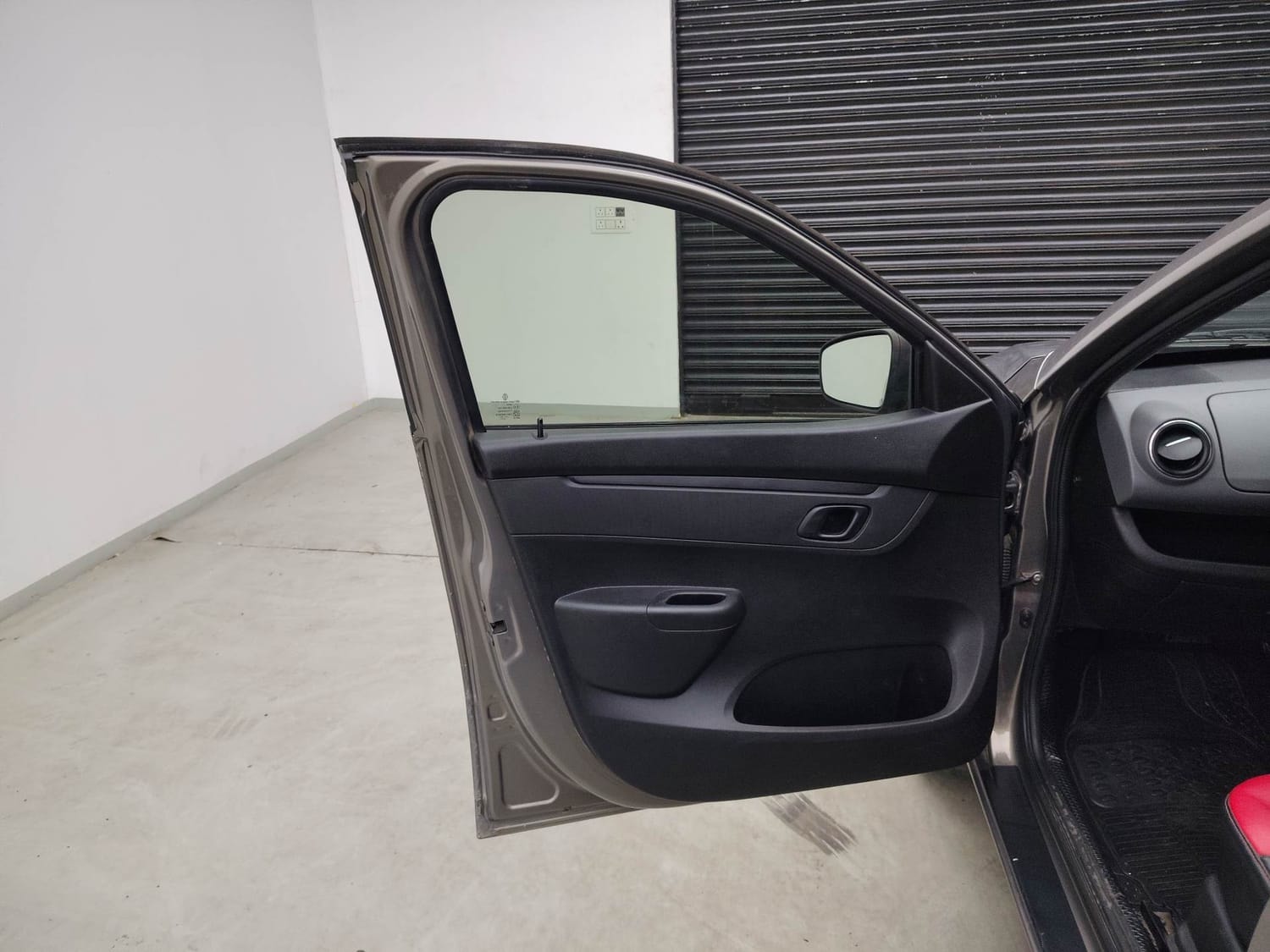 Kwid image 21 Kwid image 21