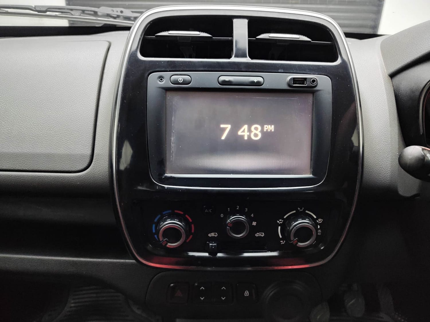 Kwid image 13 Kwid image 13