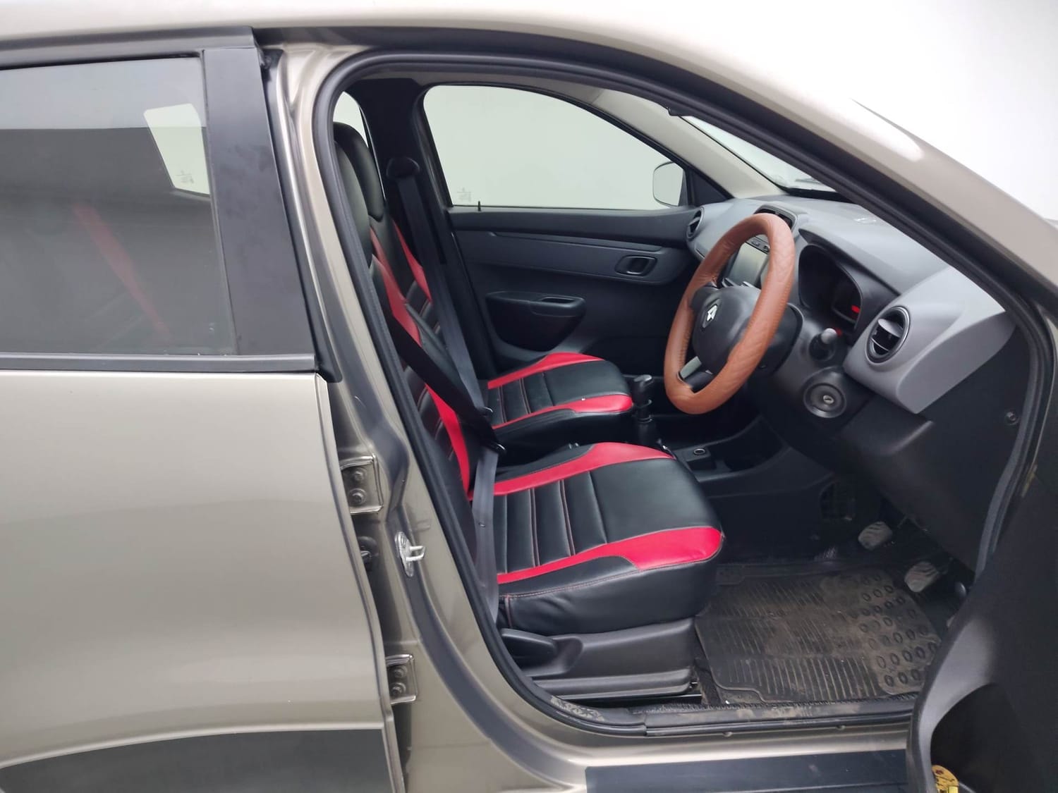 Kwid image 17 Kwid image 17