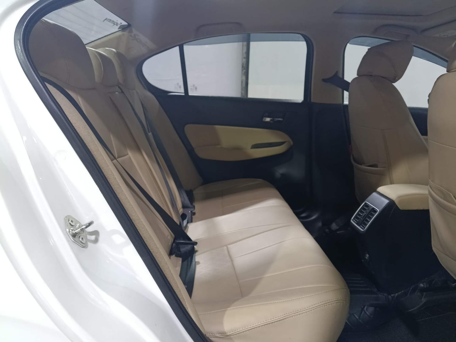 City image 18 City image 18