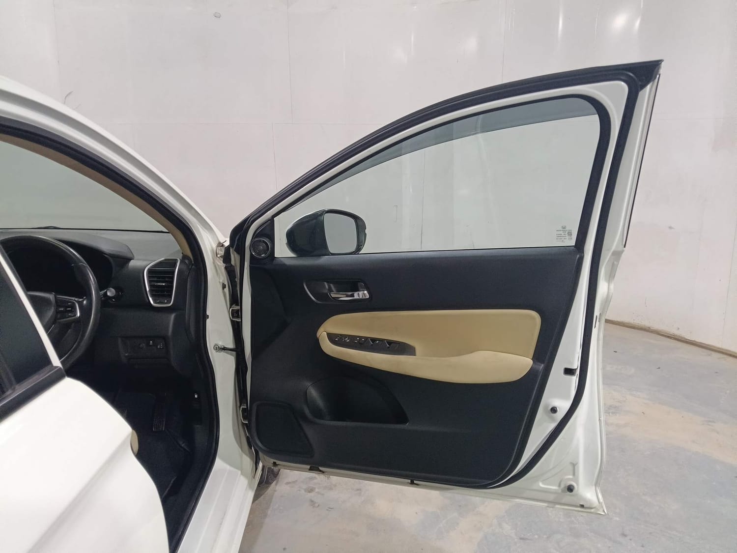 City image 19 City image 19