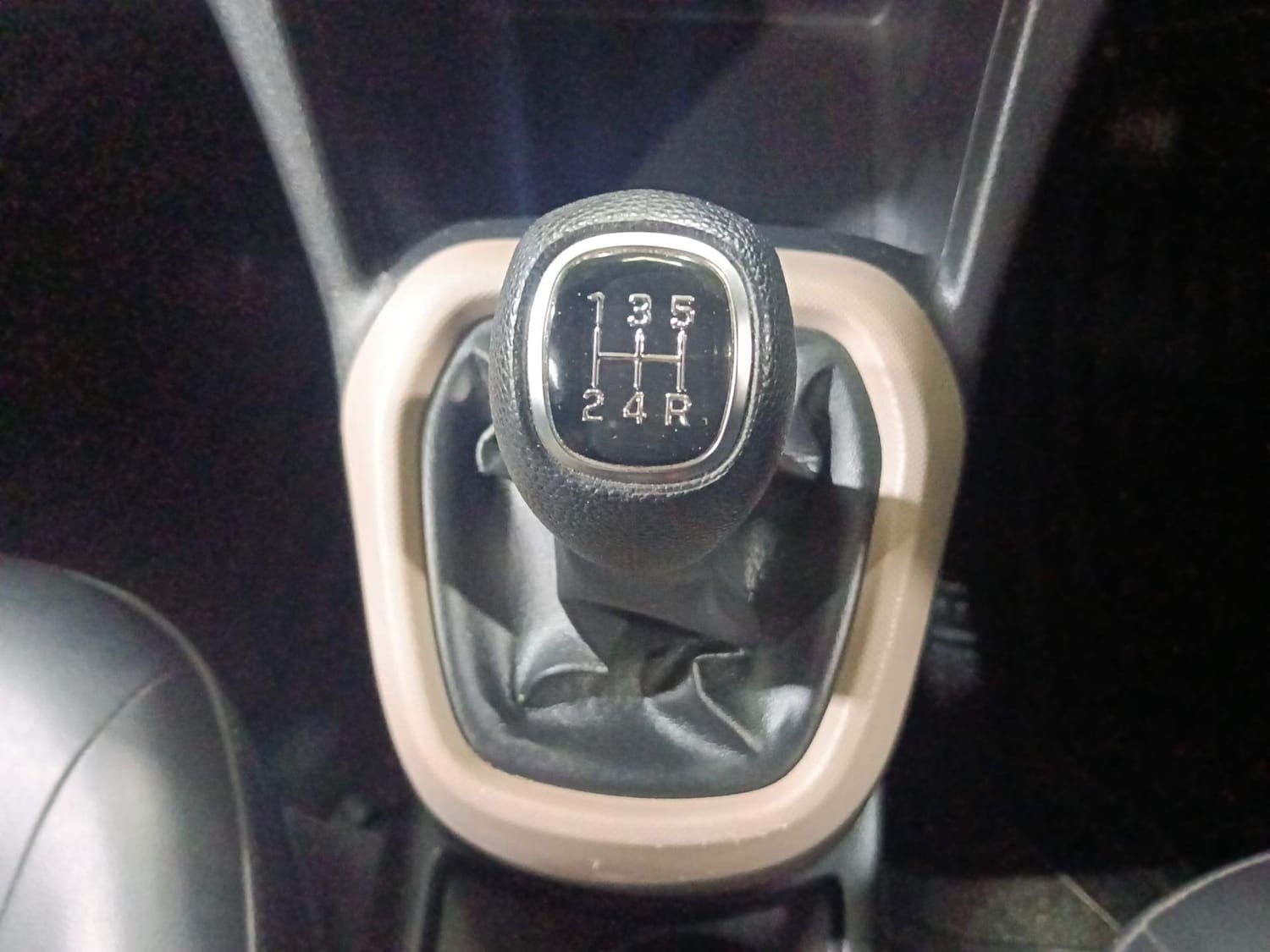 Grand i10 image 16 Grand i10 image 16