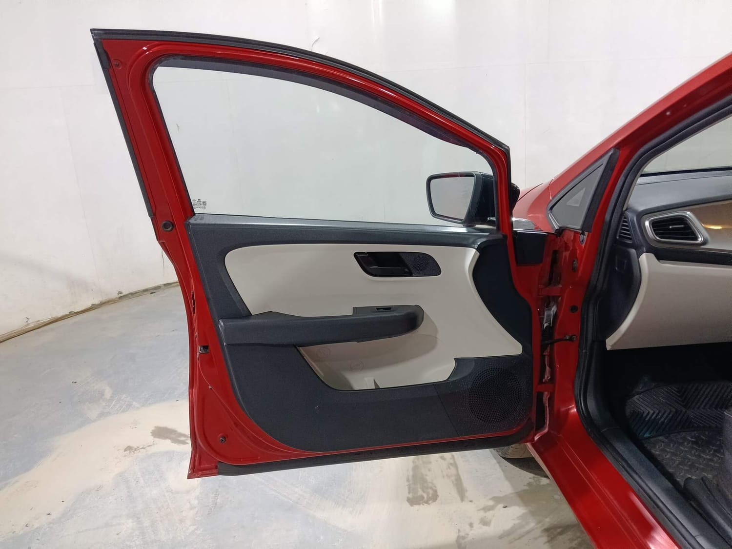 Altroz image 21 Altroz image 21