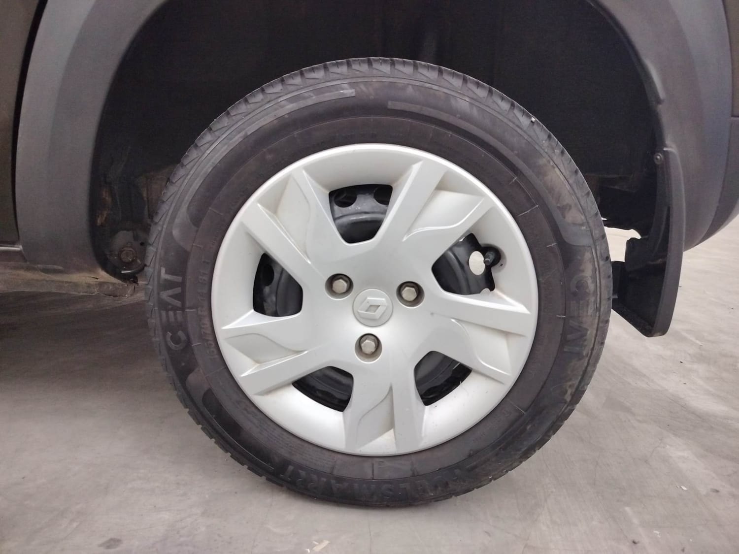 Kwid image 35 Kwid image 35