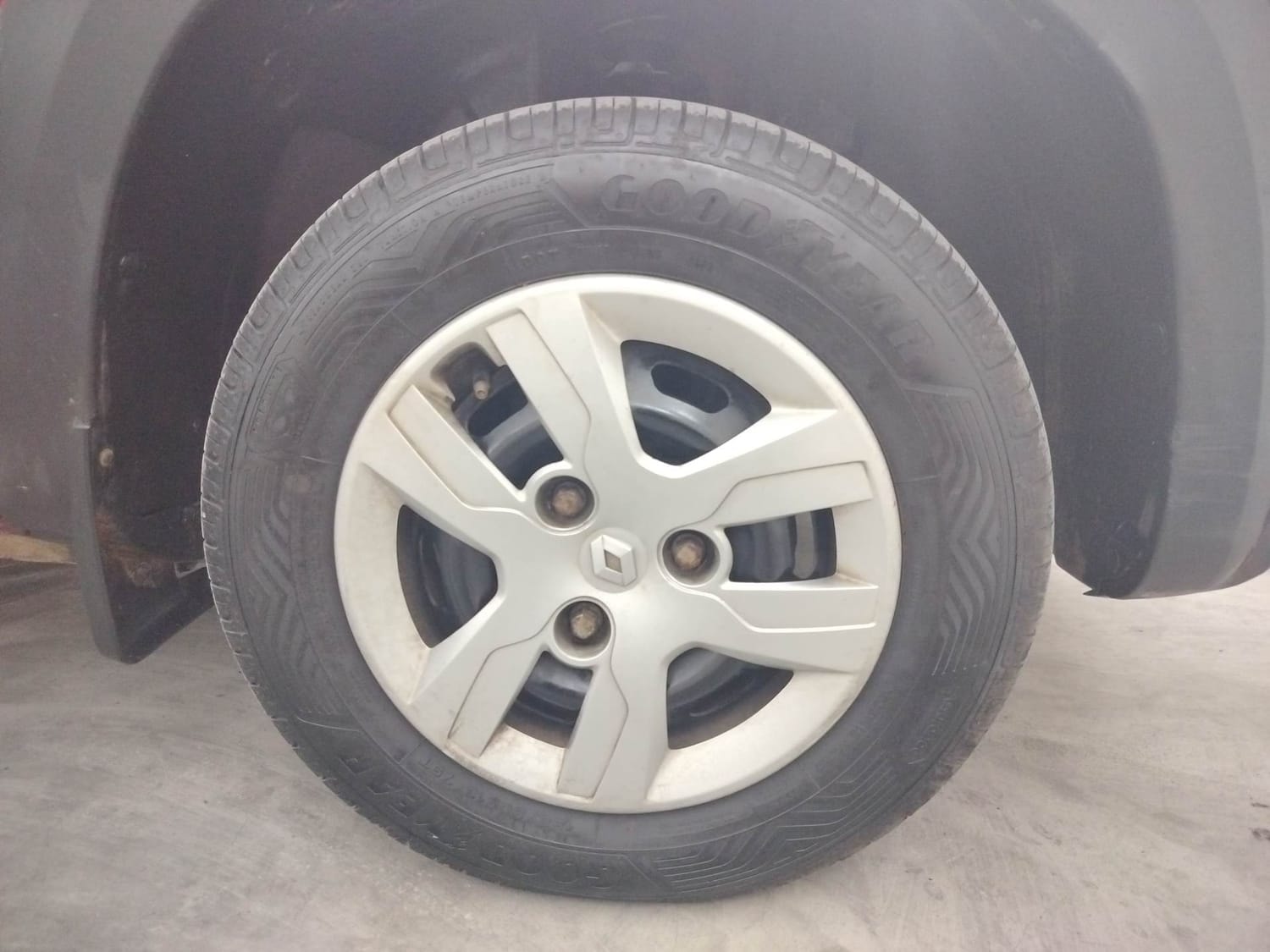 Kwid image 32 Kwid image 32