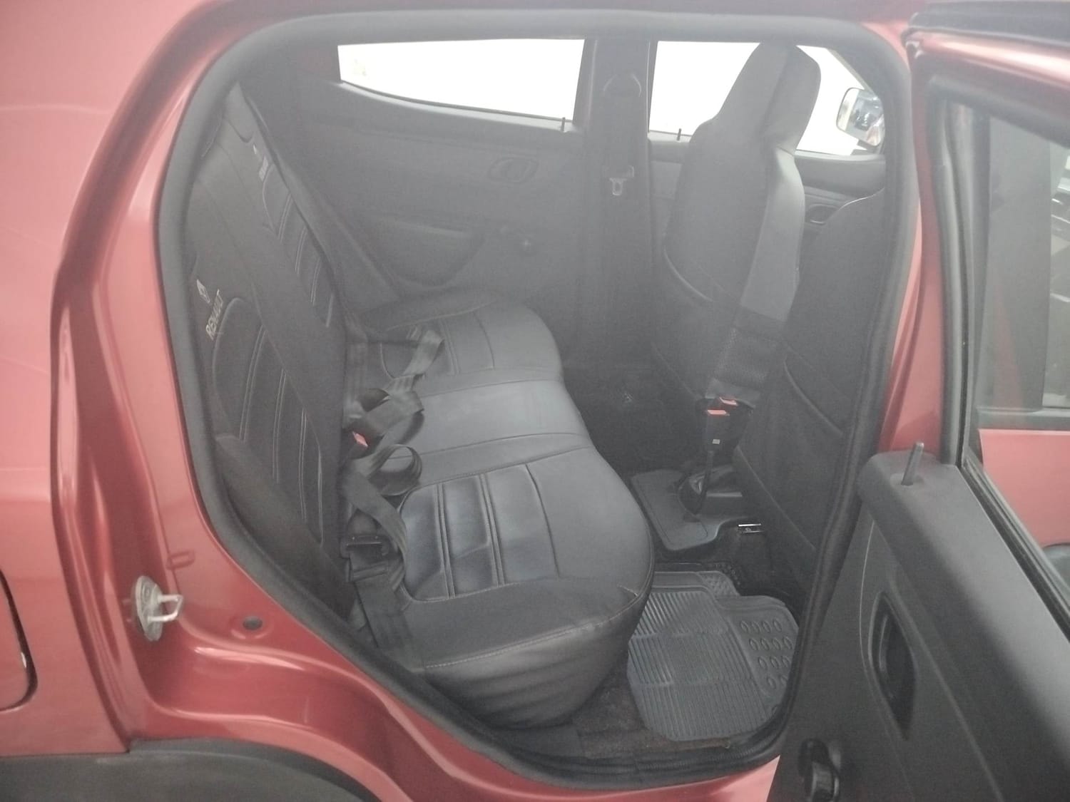 Kwid image 18 Kwid image 18