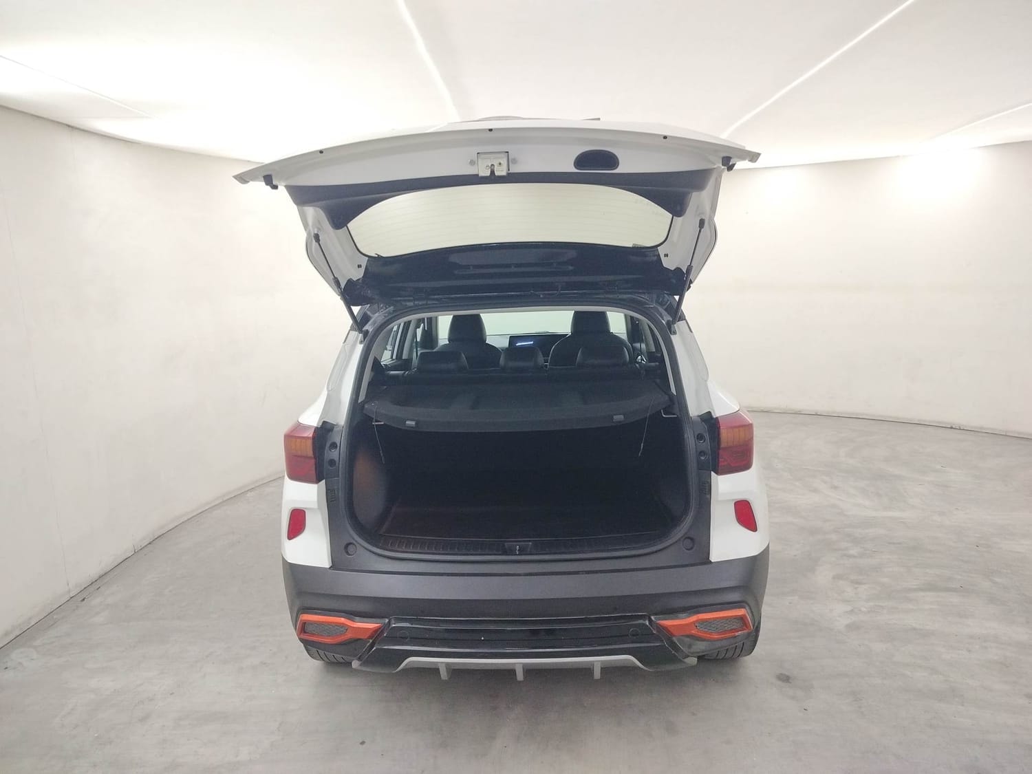 Seltos image 24 Seltos image 24