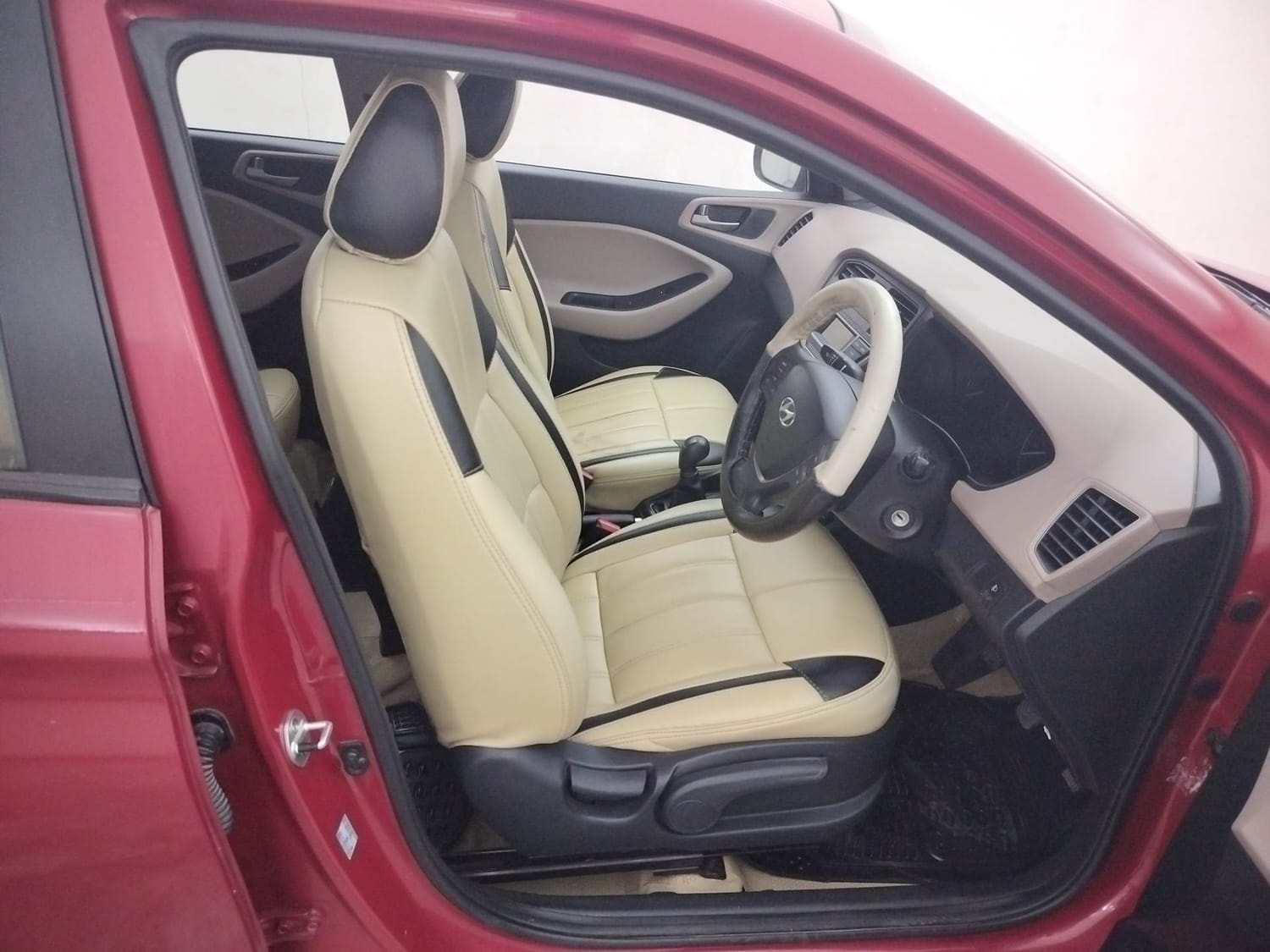 Elite i20 image 17 Elite i20 image 17