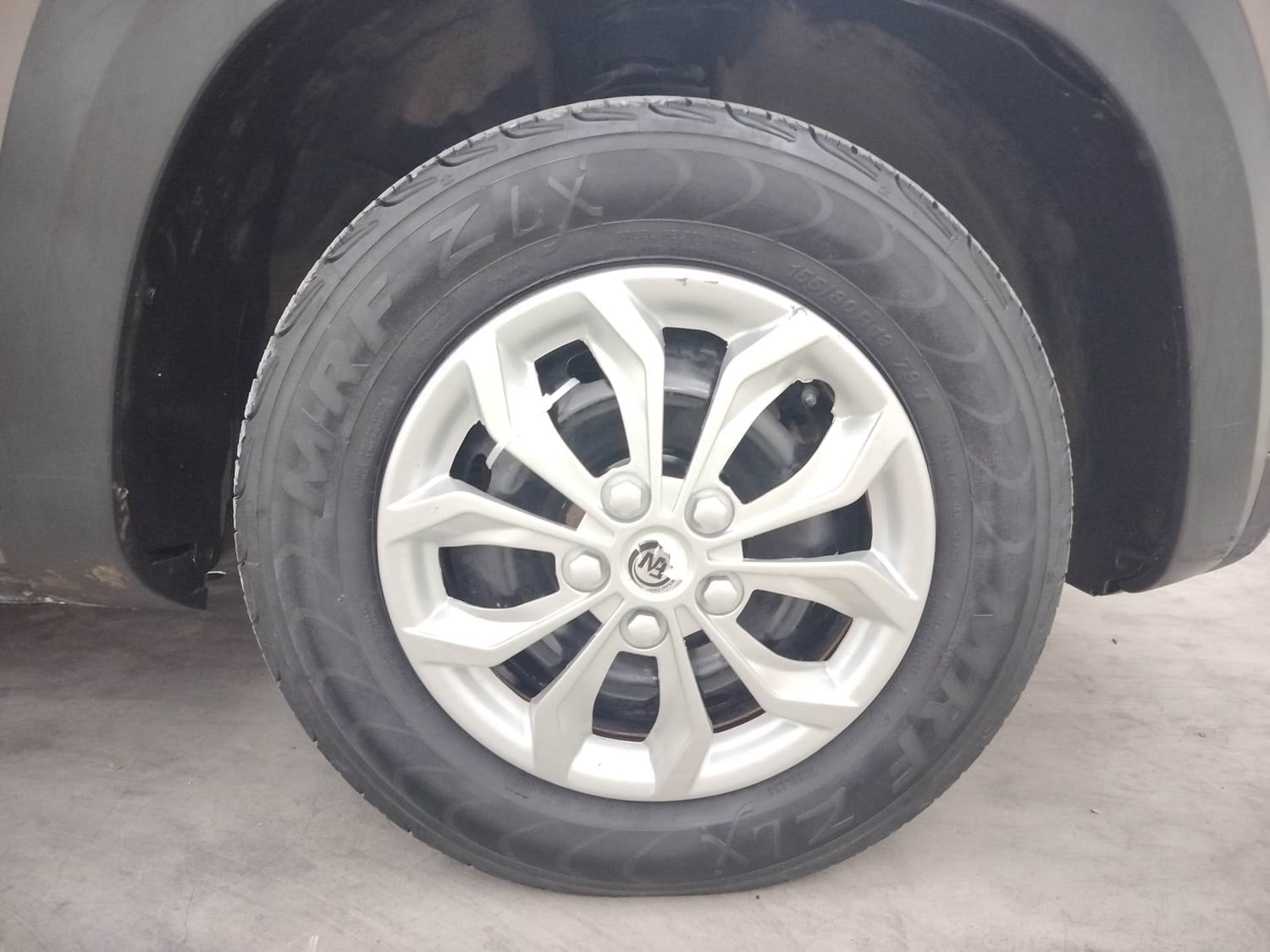 Kwid image 32 Kwid image 32