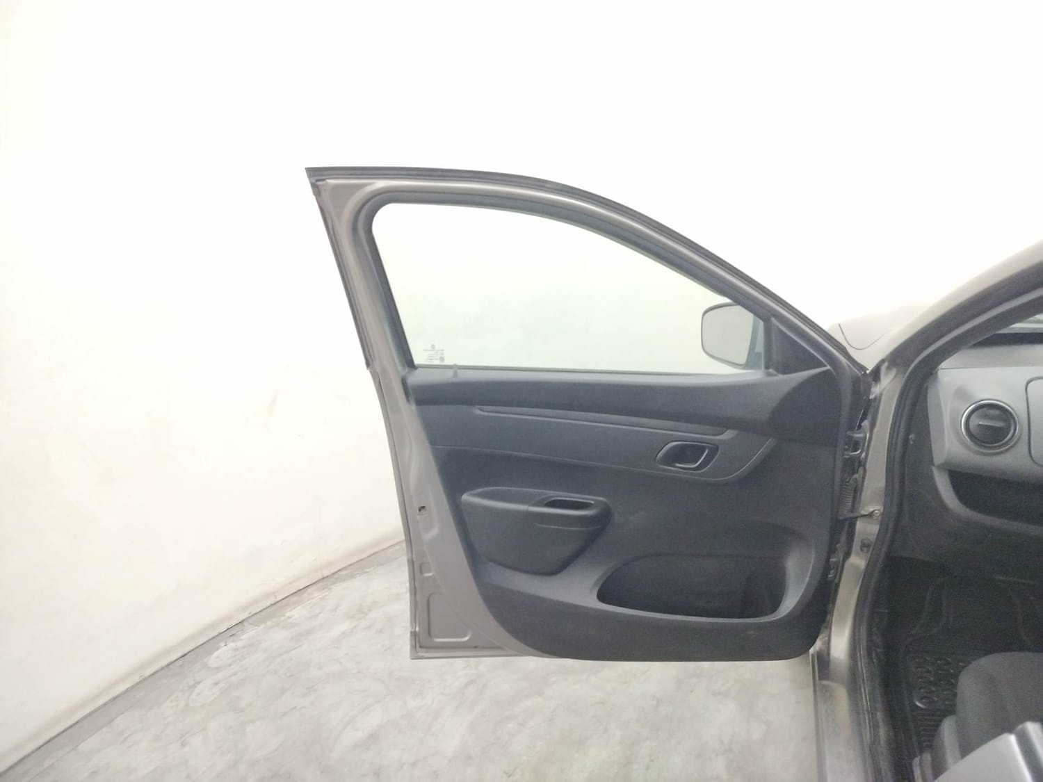 Kwid image 21 Kwid image 21