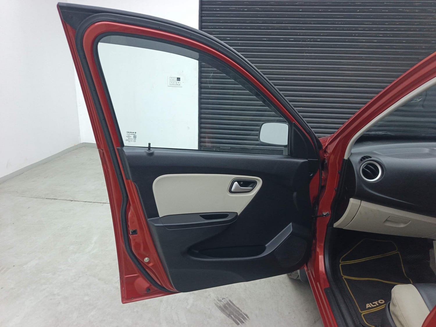 Alto 800 image 21 Alto 800 image 21