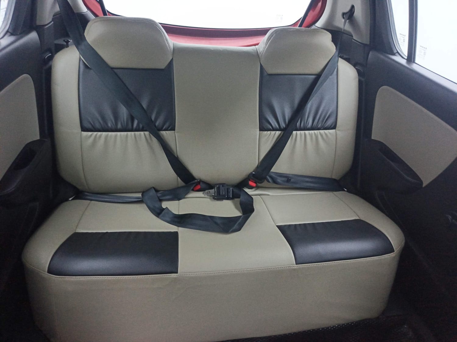 Alto 800 image 23 Alto 800 image 23