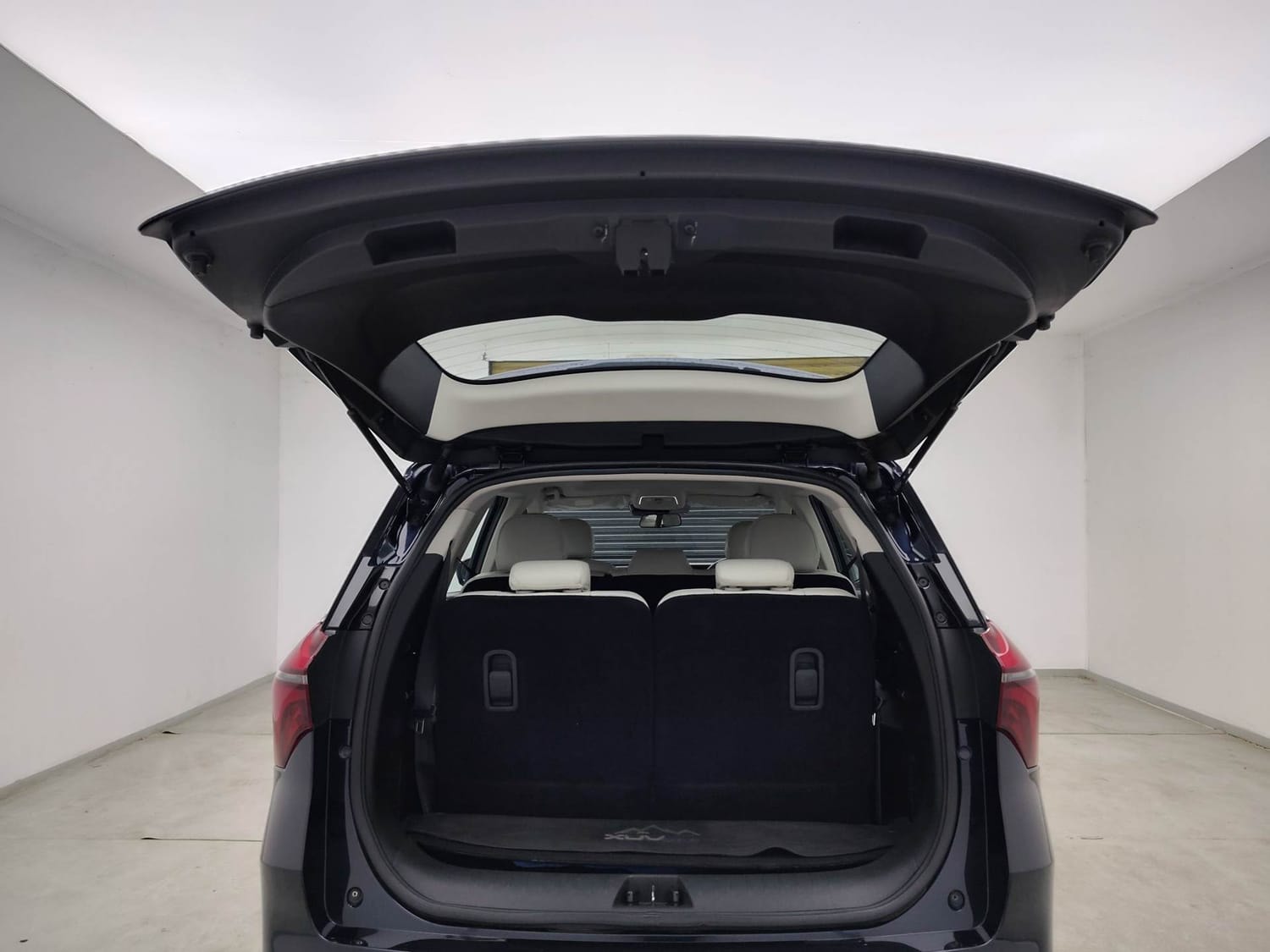 Used 2023 Mahindra XUV700 Used 2023 Mahindra XUV700