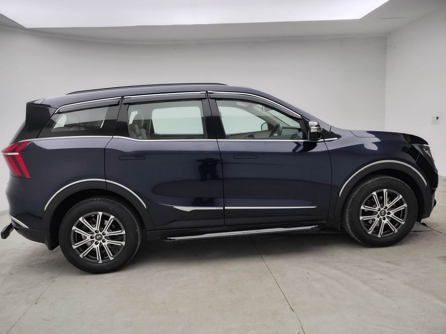 Used 2023 Mahindra XUV700 Used 2023 Mahindra XUV700