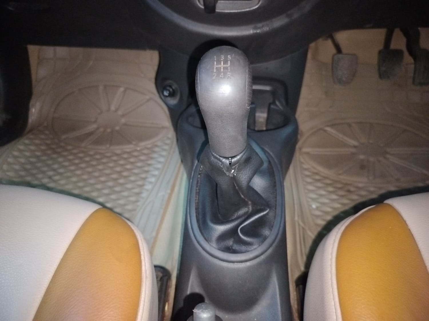 Micra Active image 16 Micra Active image 16