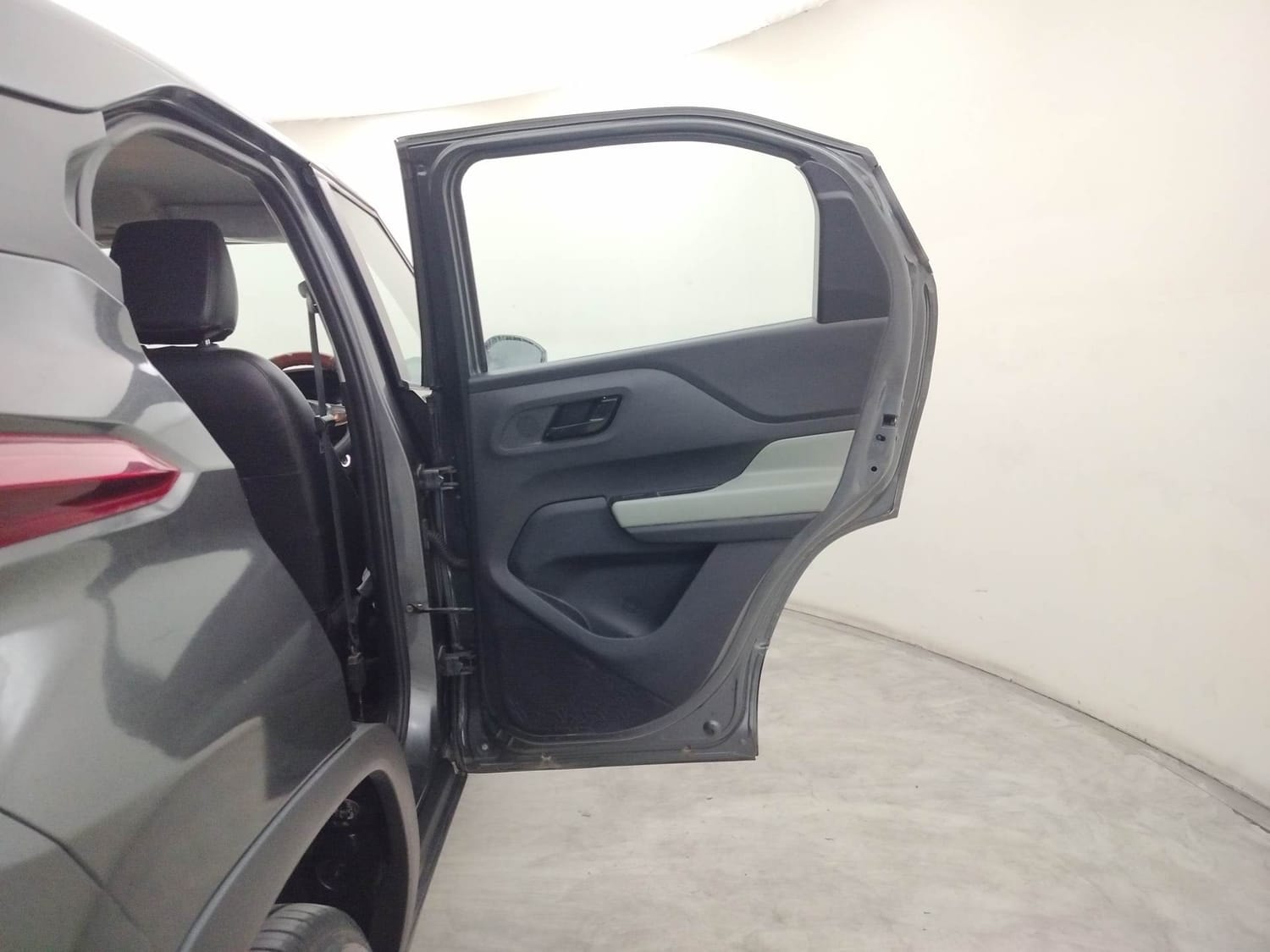 Punch image 20 Punch image 20