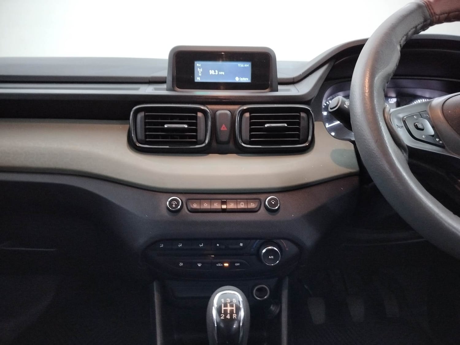 Punch image 13 Punch image 13