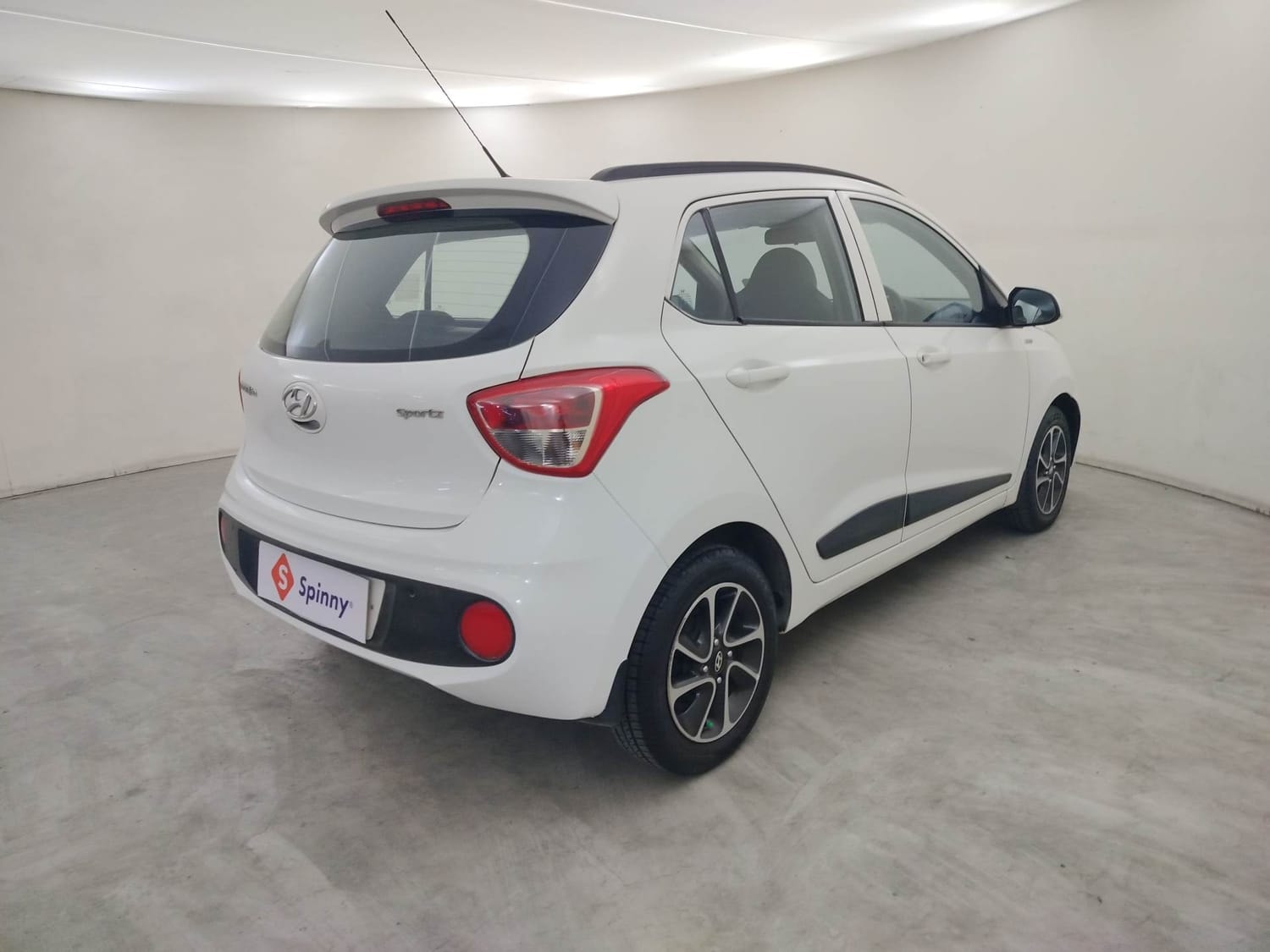 Used 2018 Hyundai Grand i10 Used 2018 Hyundai Grand i10