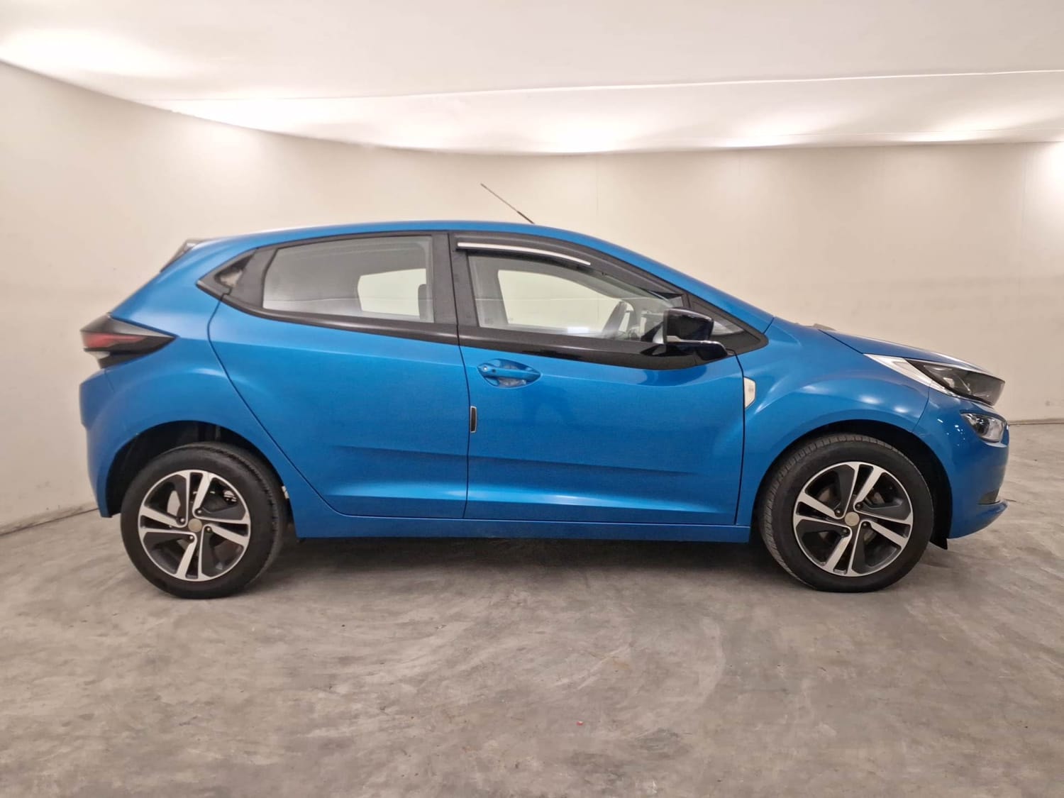 Altroz image 6 Altroz image 6