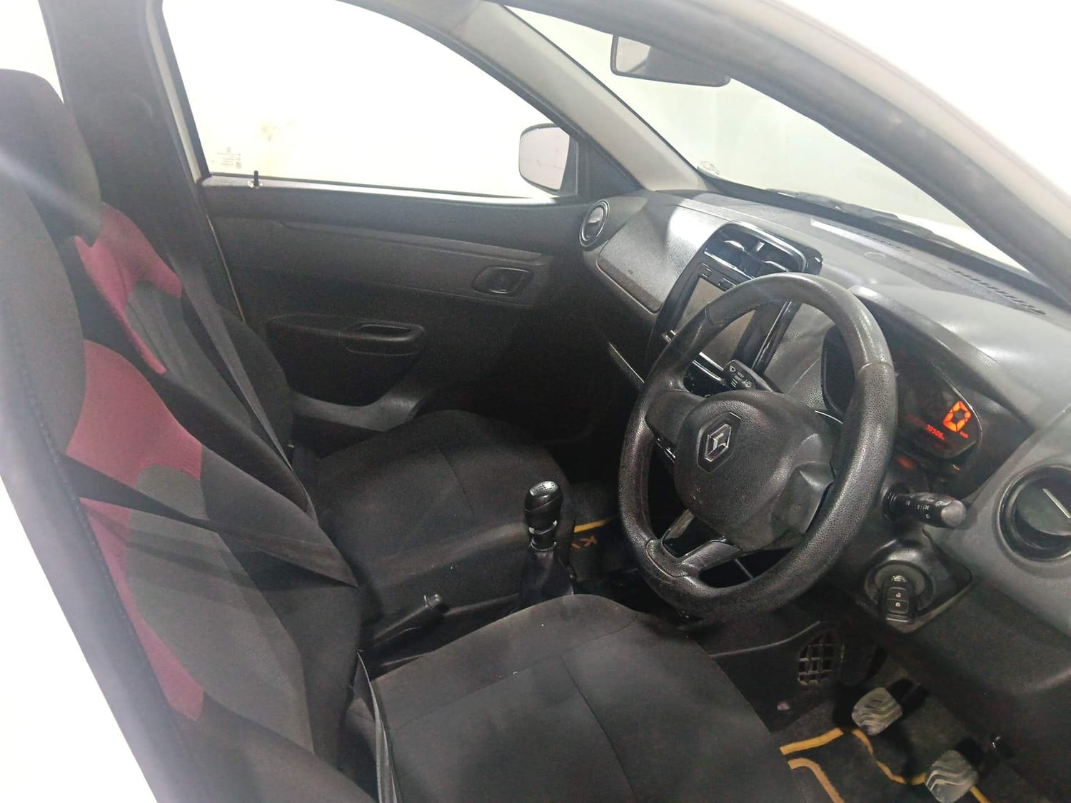 Kwid image 17 Kwid image 17