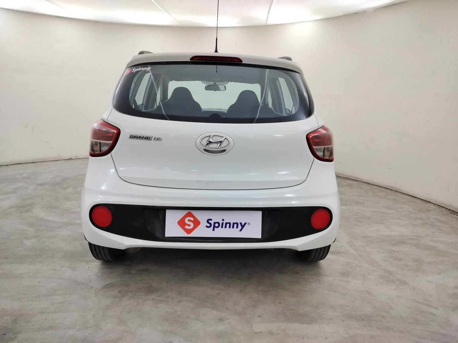 Grand i10 image 4 Grand i10 image 4