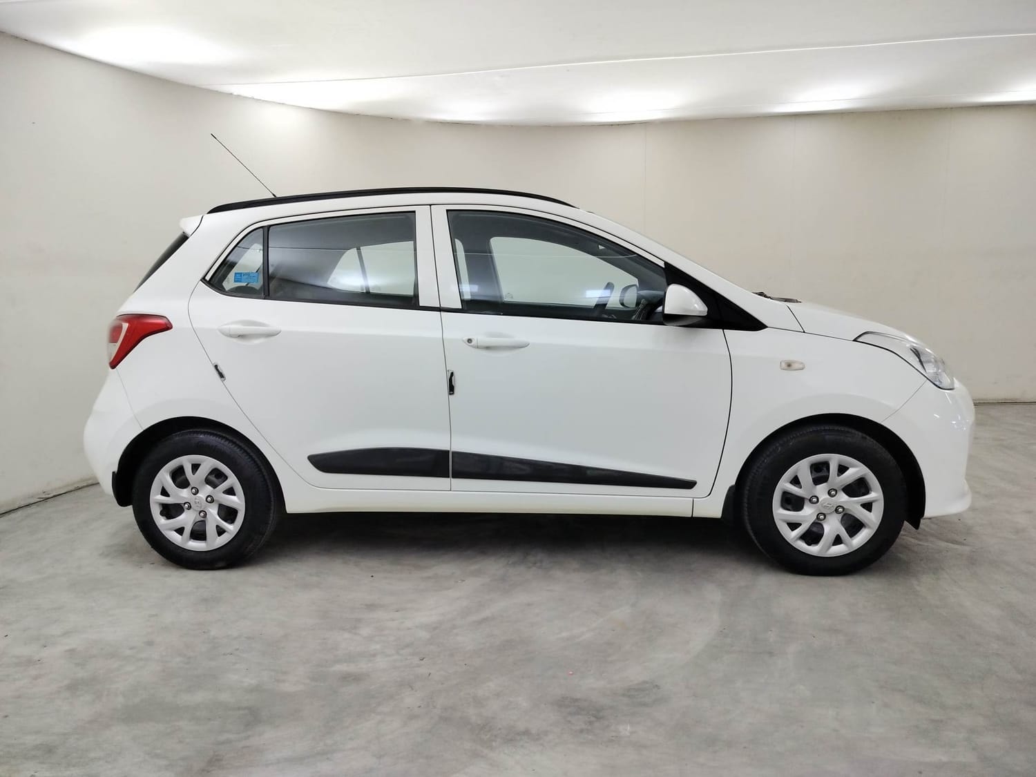 Grand i10 image 6 Grand i10 image 6