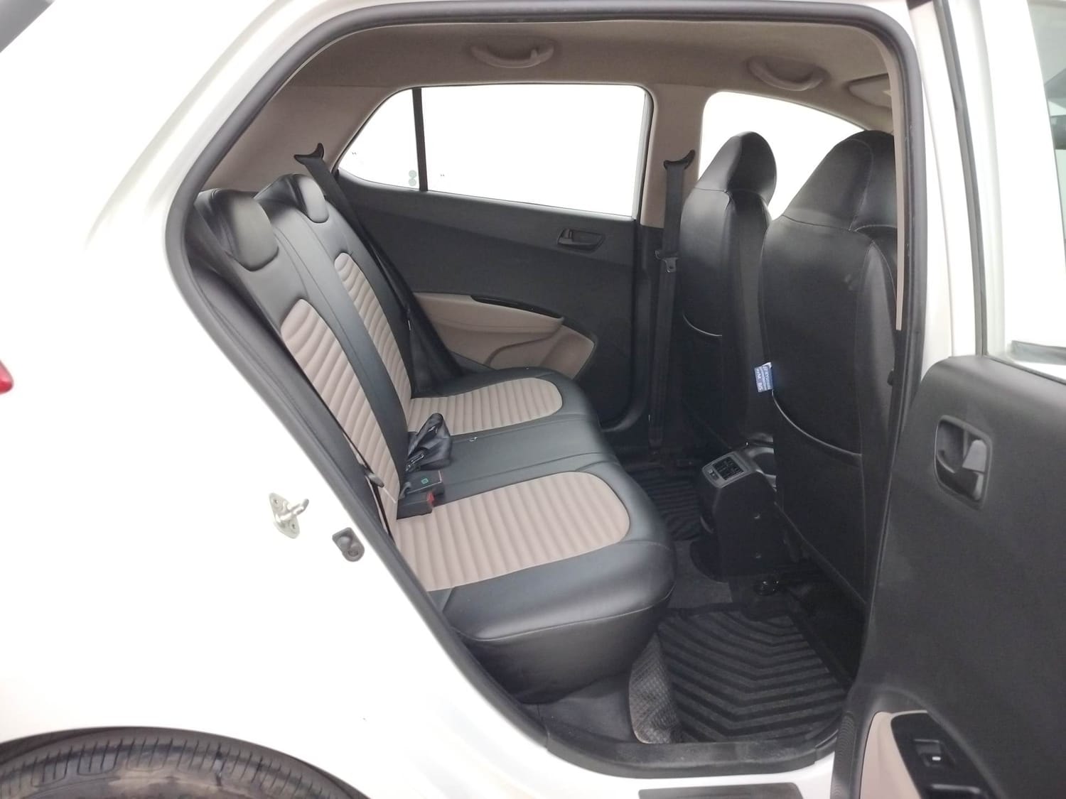 Grand i10 image 18 Grand i10 image 18