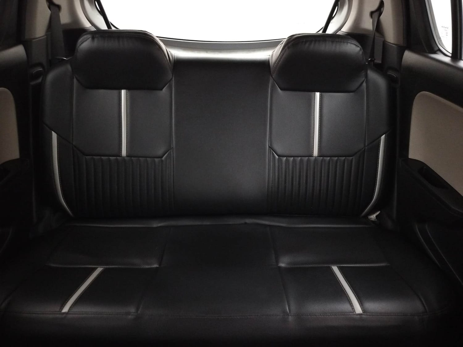 Alto 800 image 23 Alto 800 image 23