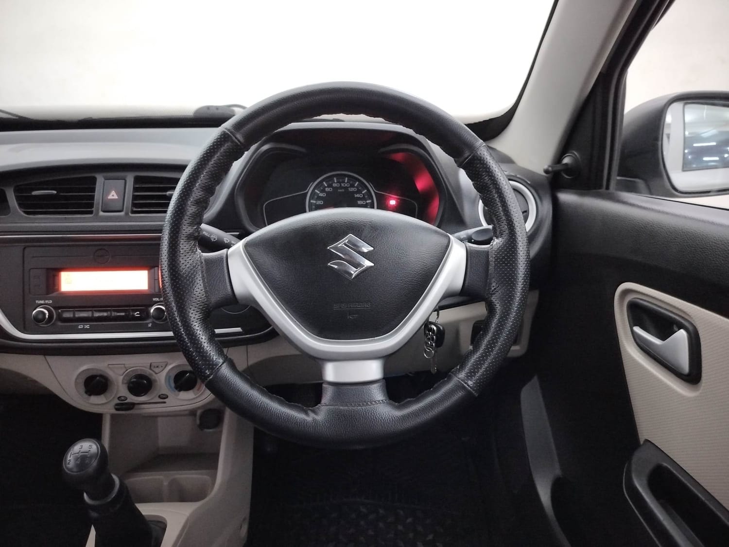 Alto 800 image 14 Alto 800 image 14