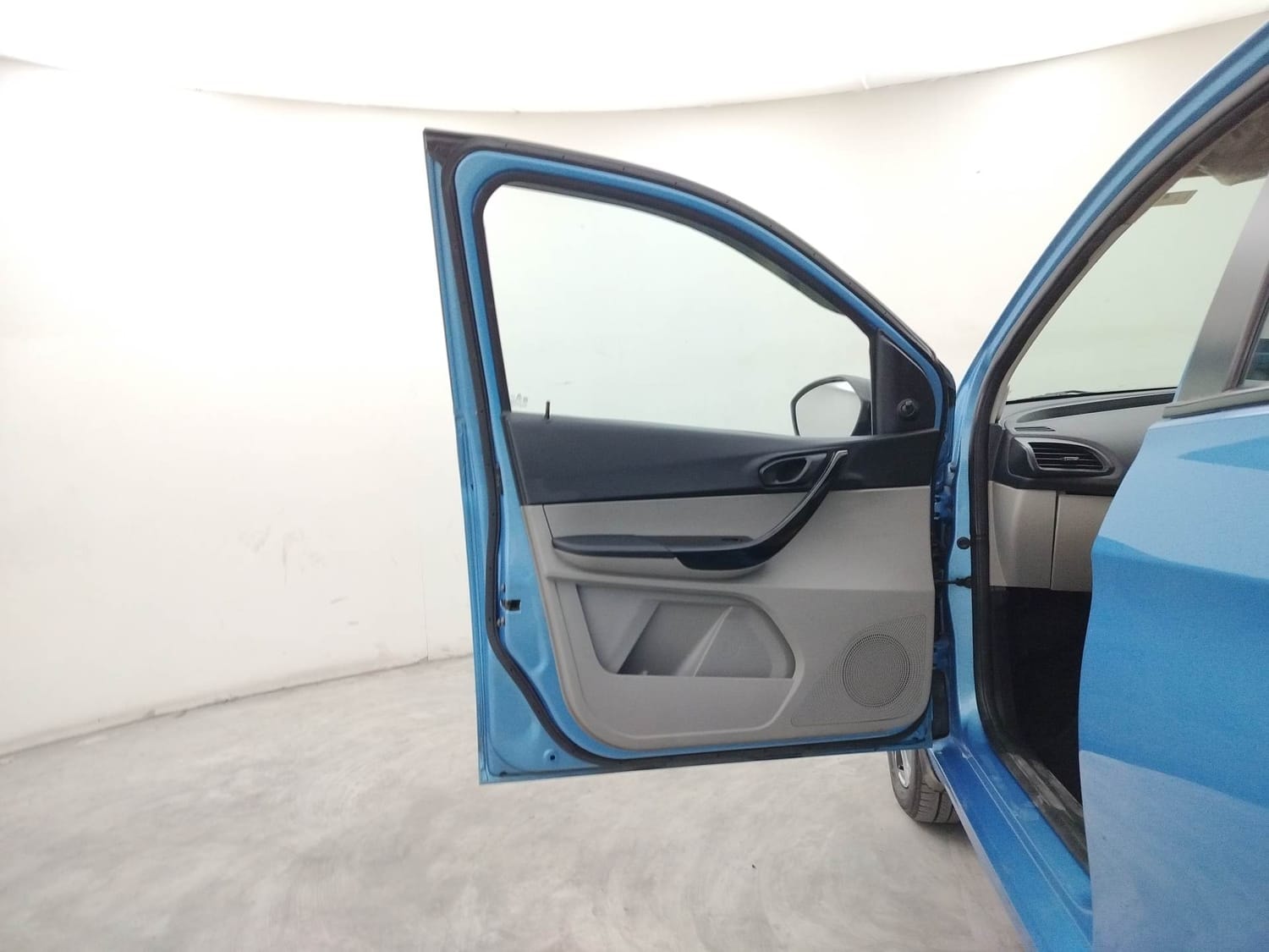 Tiago image 21 Tiago image 21