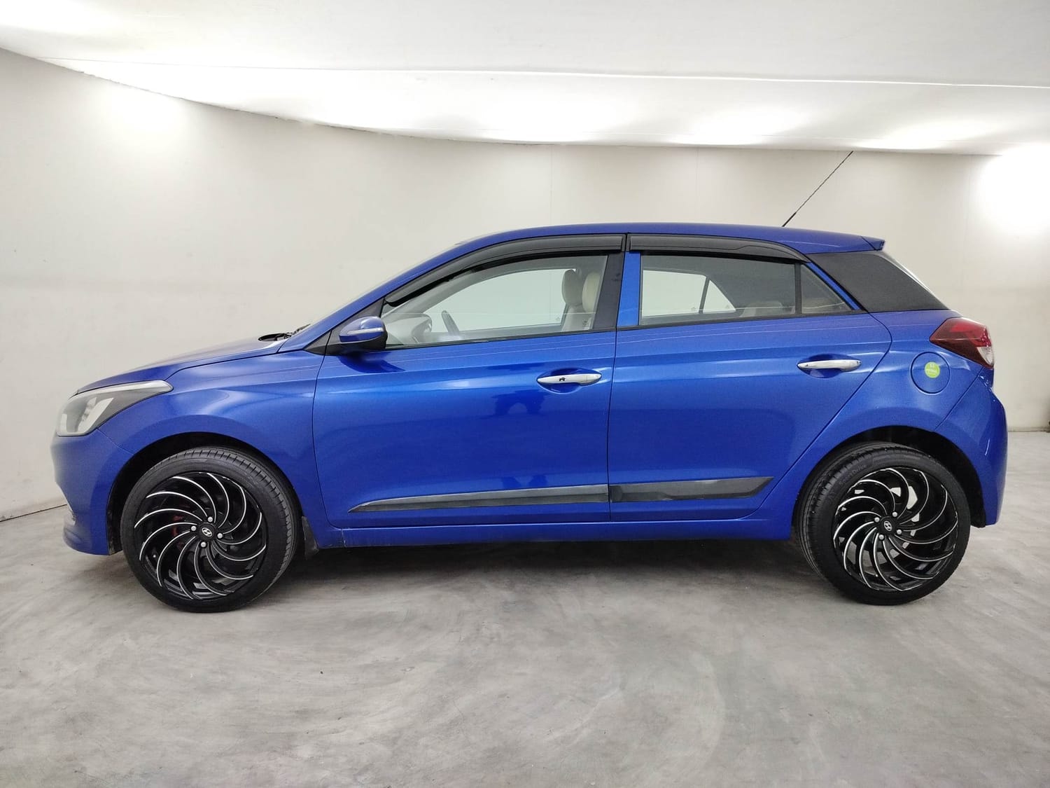 Elite i20 image 2 Elite i20 image 2