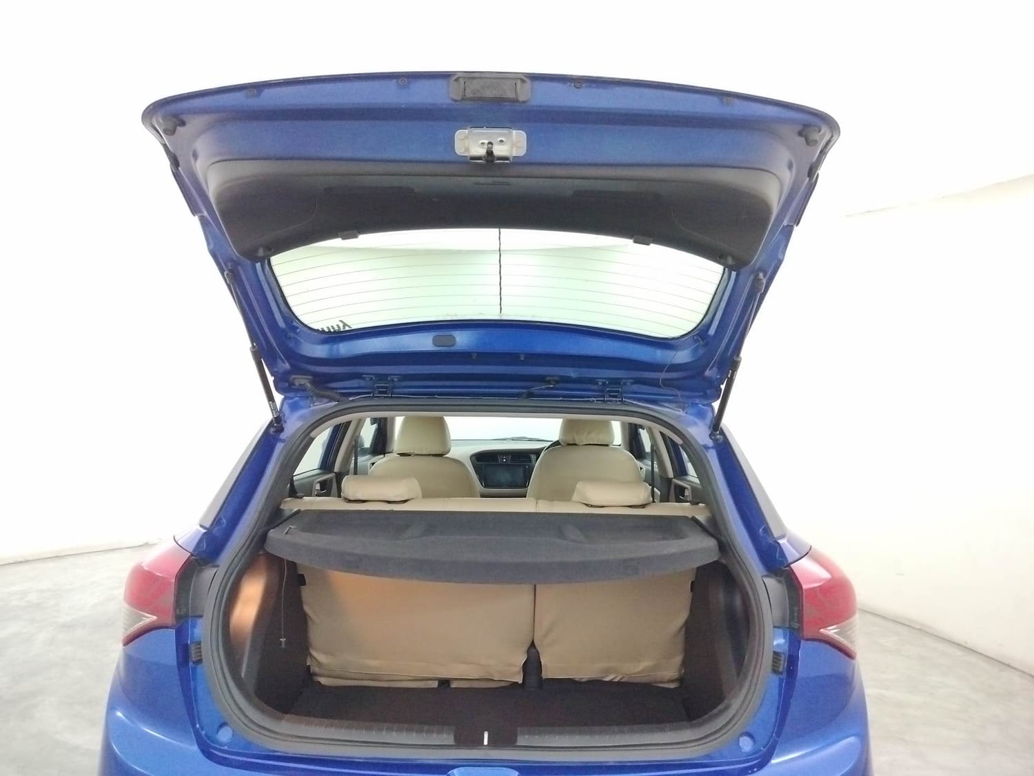 Elite i20 image 24 Elite i20 image 24