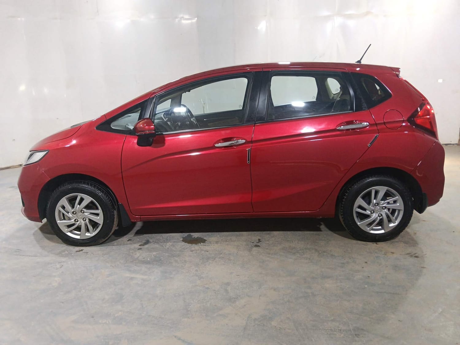 Jazz image 2 Jazz image 2