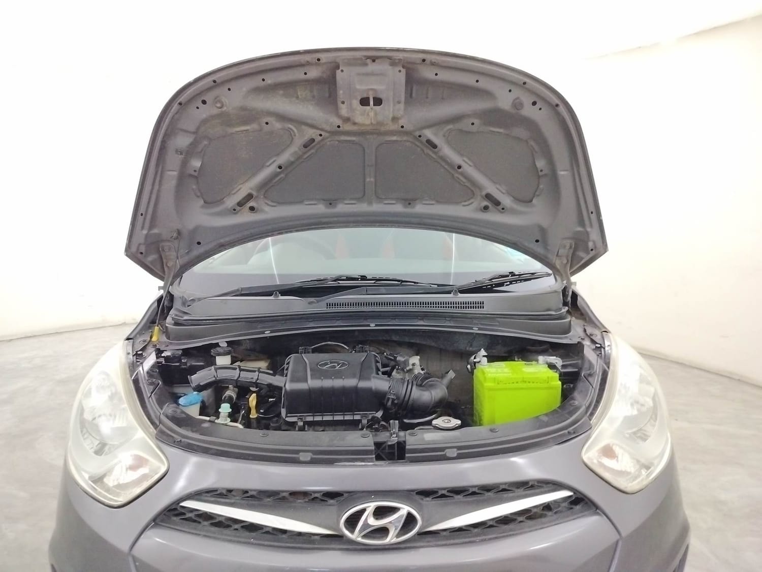 i10 image 27 i10 image 27