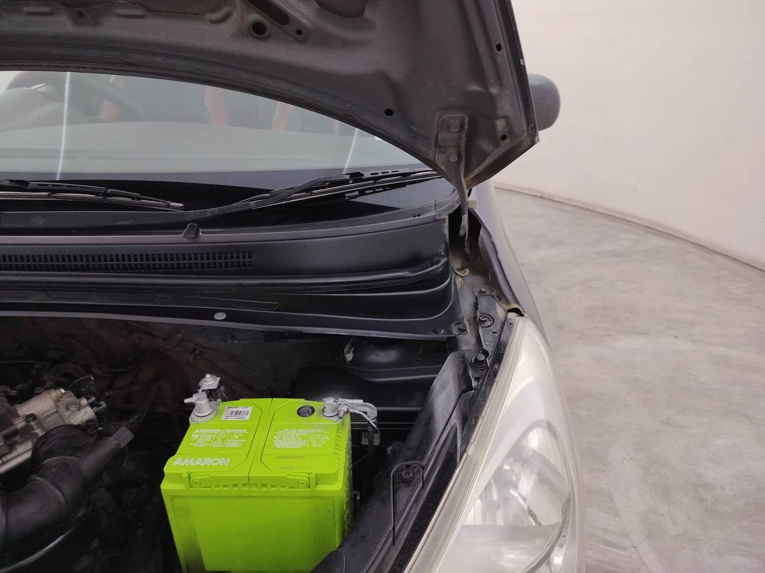 i10 image 30 i10 image 30