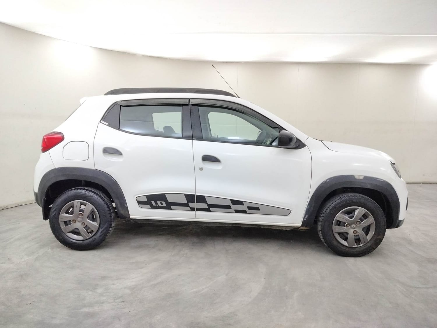 Kwid image 6 Kwid image 6